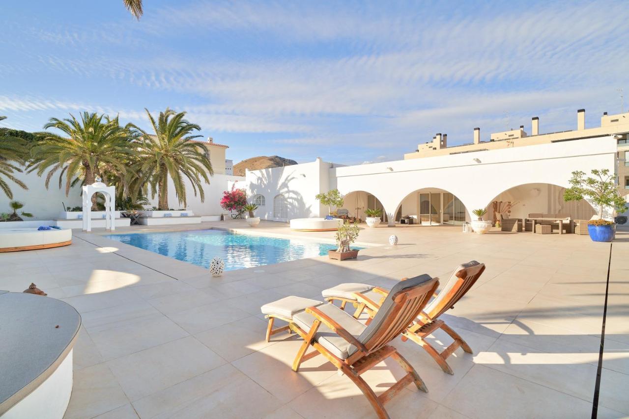 Apartamento Mauresque Experience Luxury Torremolinos Exterior foto